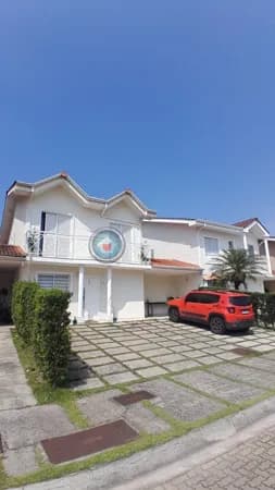 Casa à venda no Condomínio Sunville - Arujá/SP