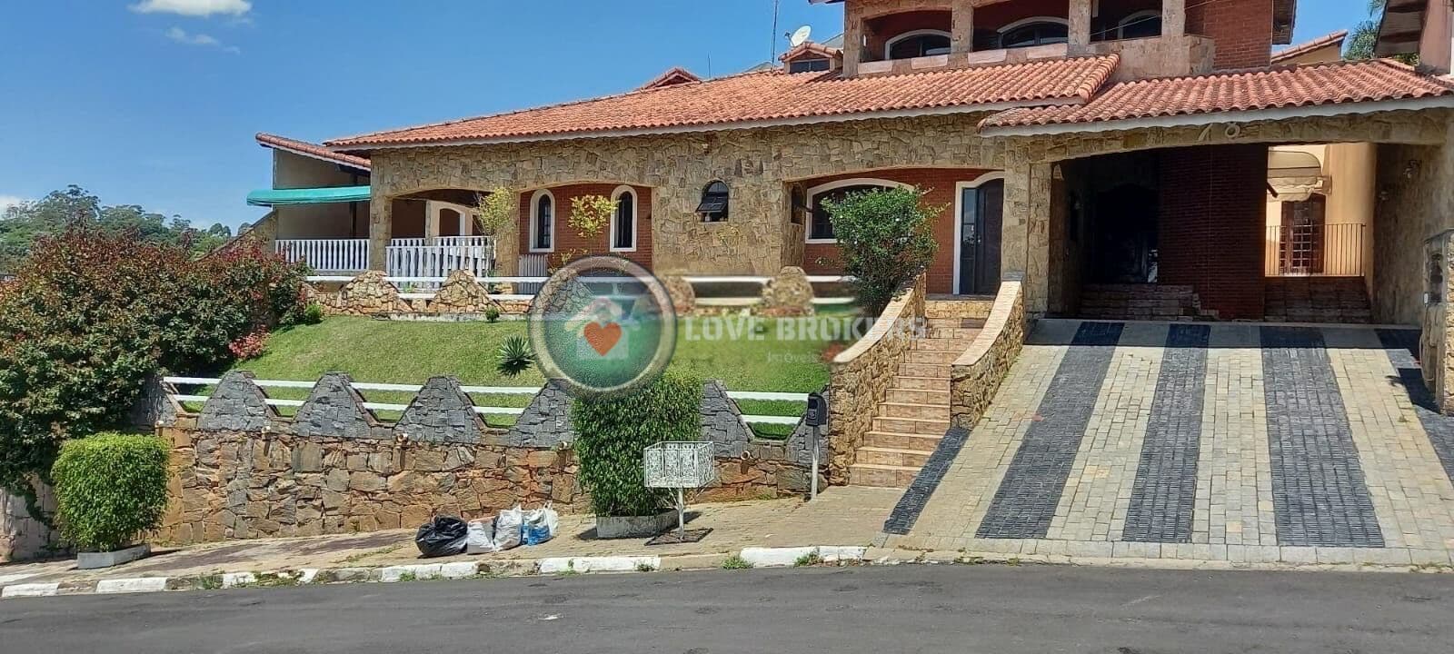 Casa em Condomínio em Arujá Country Club, Itaquaquecetuba/SP