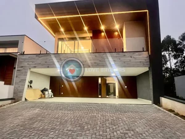 Casa Alto Padrão em Condomínio Mosaico Essence