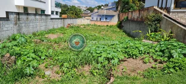 Terreno a venda no Condomínio Aruã