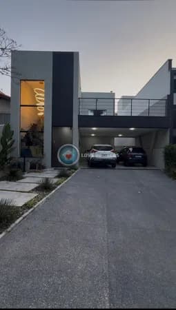 Casa Alto Padrão em Condomínio Aruã