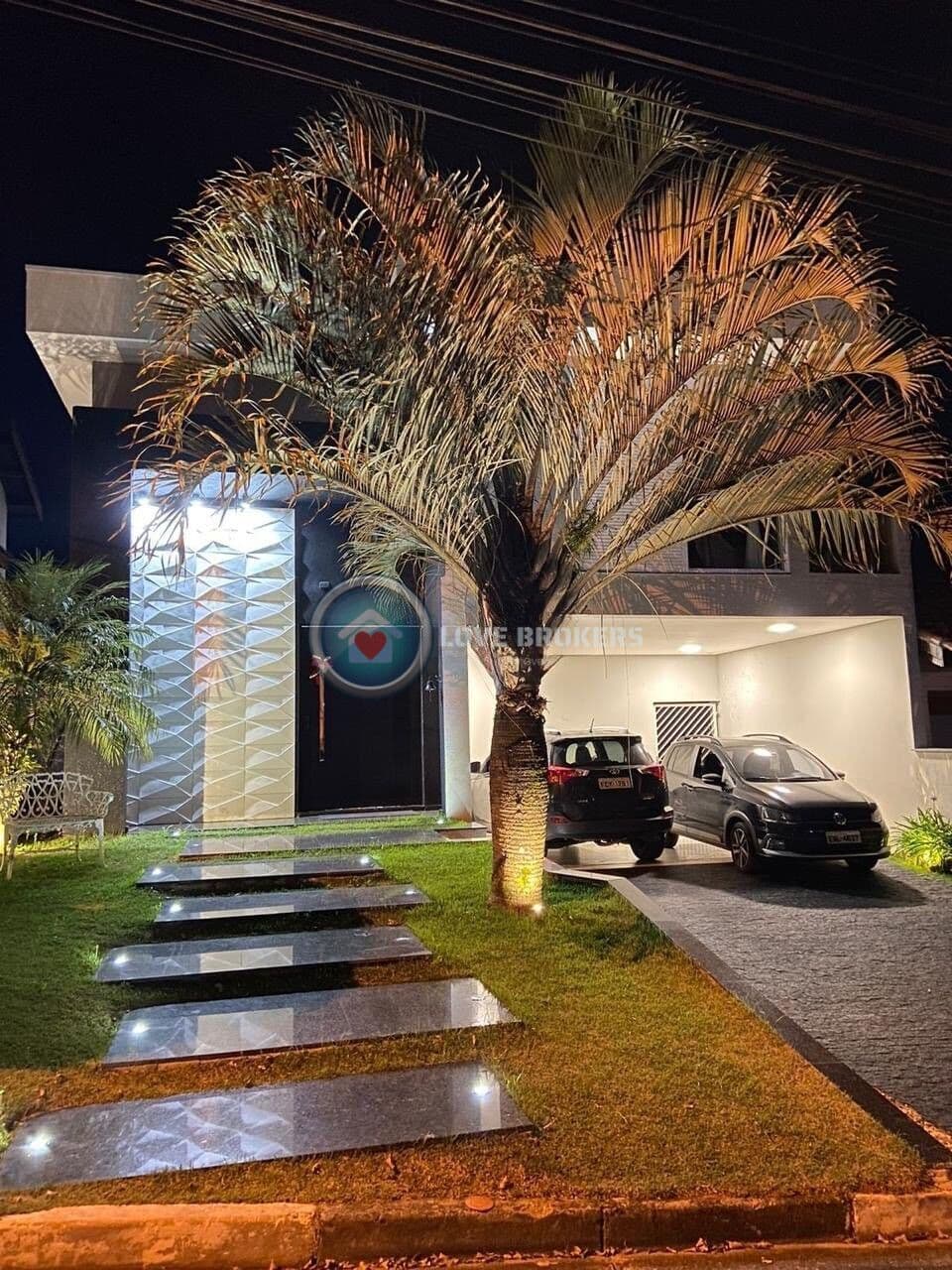 Casa a Venda no Condomínio Arujá V