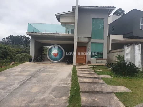 Casa à venda no Condomínio Real Park - Arujá/SP