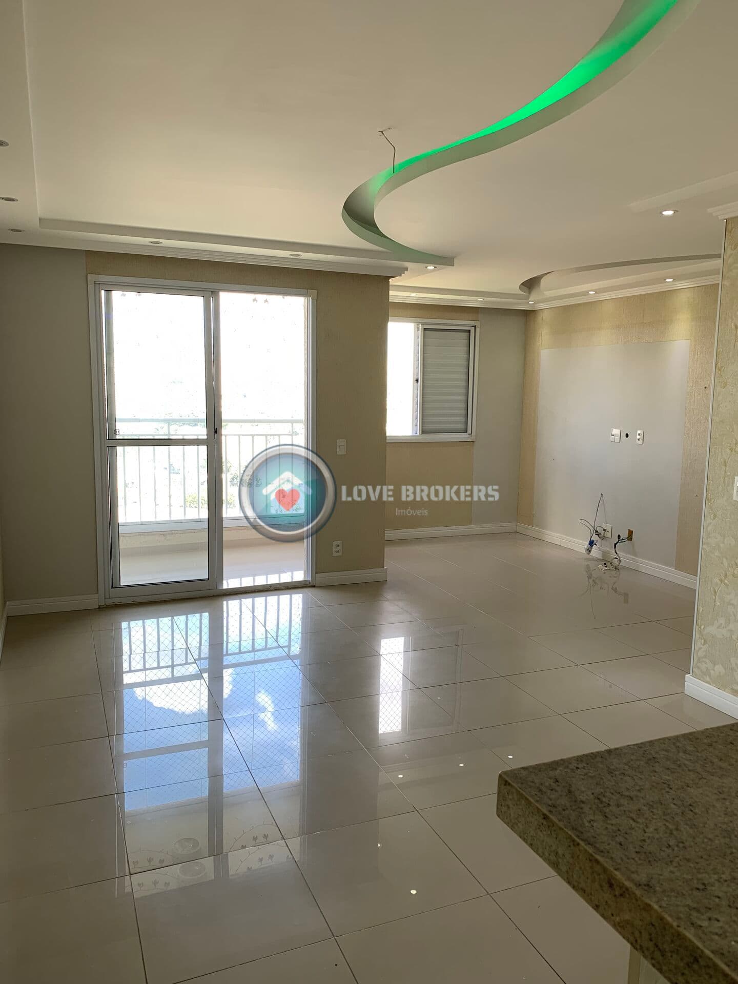 Apartamento à venda no Condomínio Way Penha próximo ao Metrô