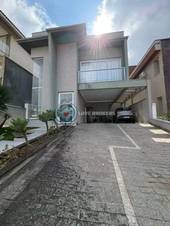 Casa Alto Padrão em Condomínio Aruã Brisas