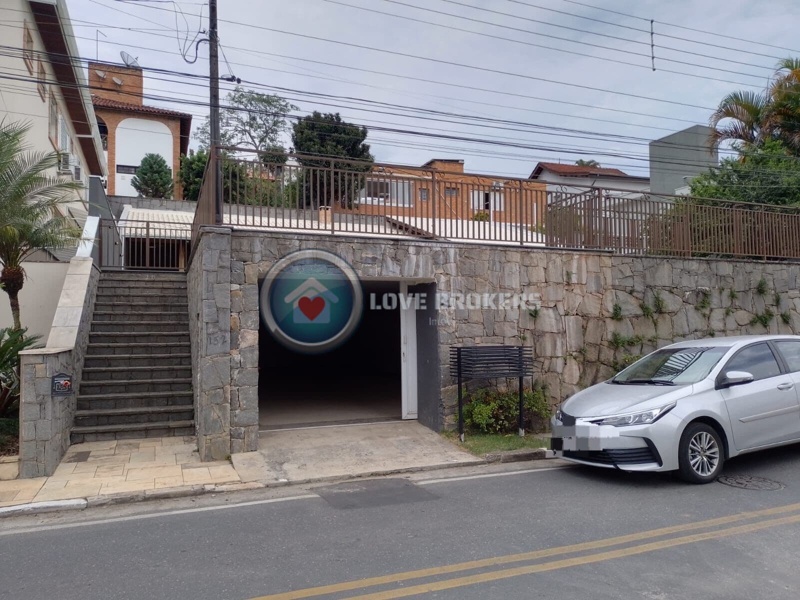 Casa a venda no Condomínio Arujazinho IV - Arujá/SP