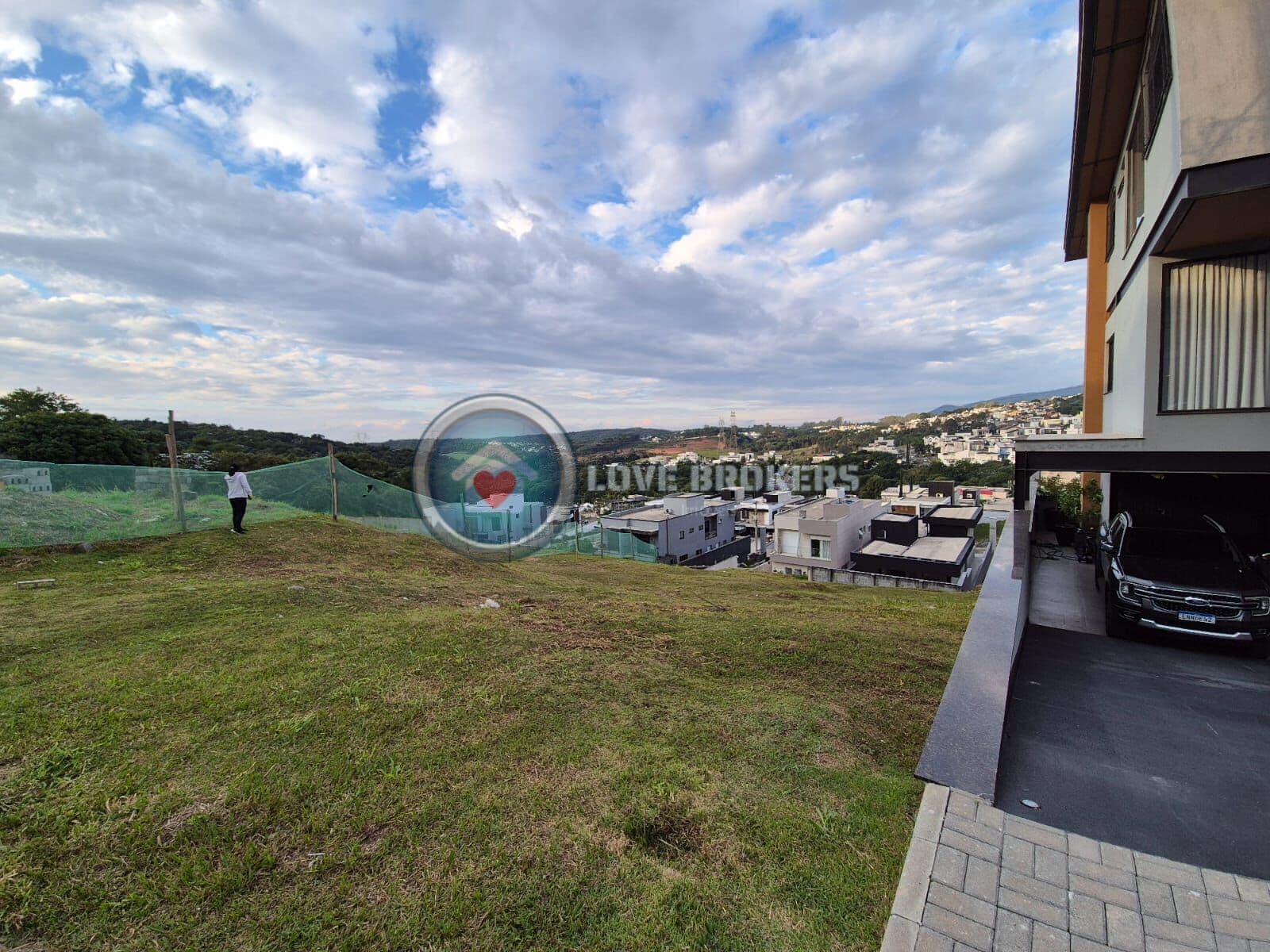 Terreno a Venda no Condomínio Aruã Brisas 2