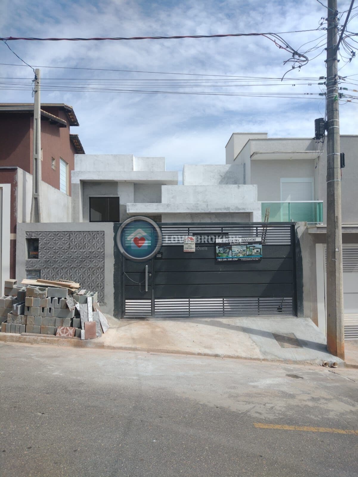 Sobrado Em Construção À Venda Em Mogi das Cruzes