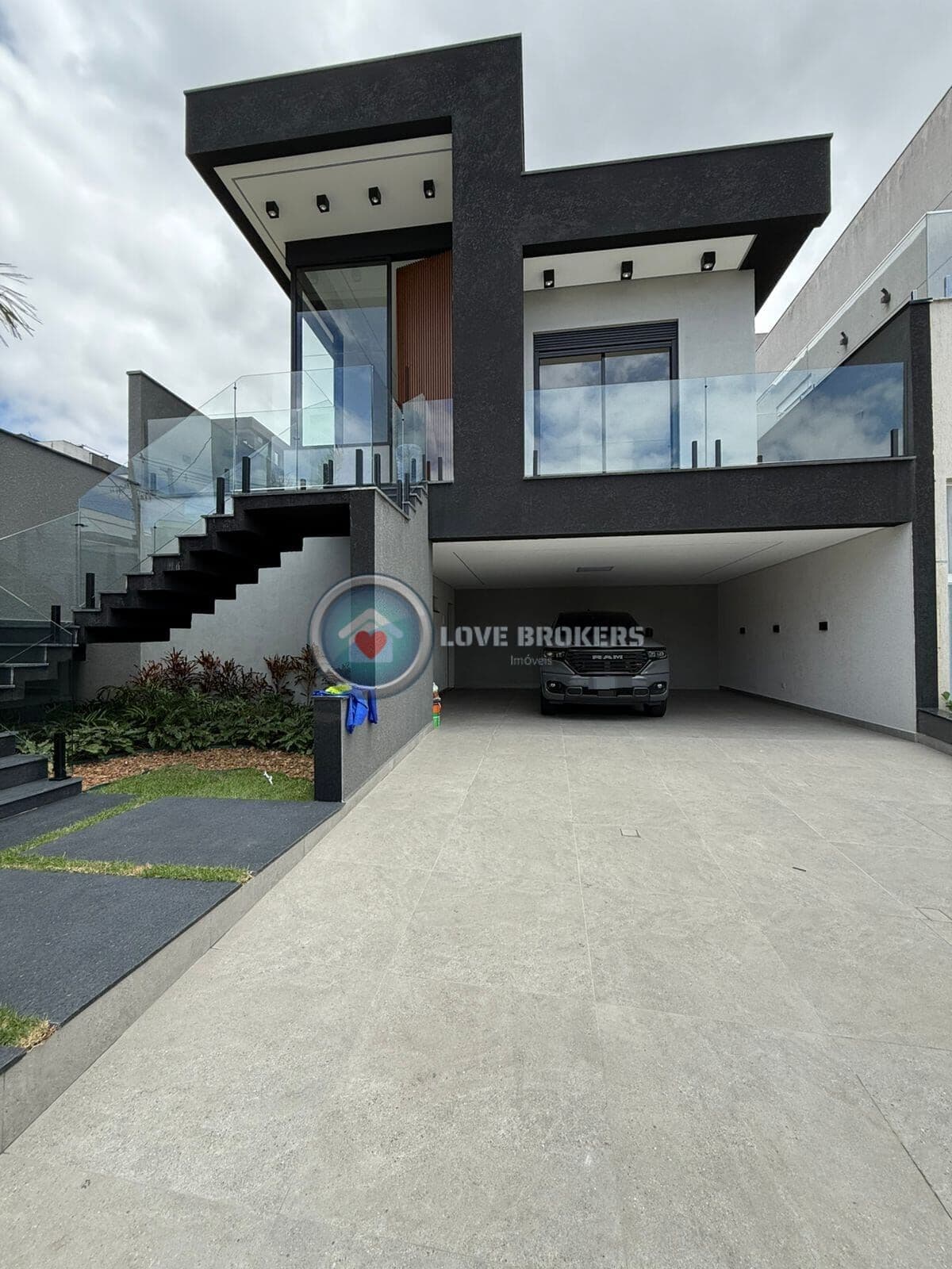 Casa a Venda no Condomínio Aruã Brisas
