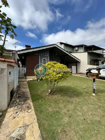 Casa em Condomínio Aruã
