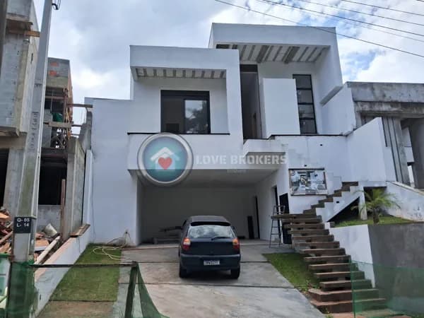 Casa a venda no Condomínio Mosaico da serra