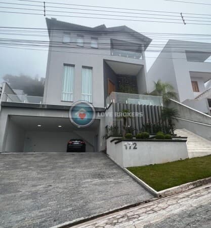 Casa Alto Padrão no Condomínio Arujá Hills 3