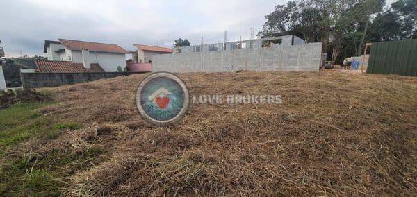 Terreno em Loteamento À Venda No Condomínio Arujá Hills III
