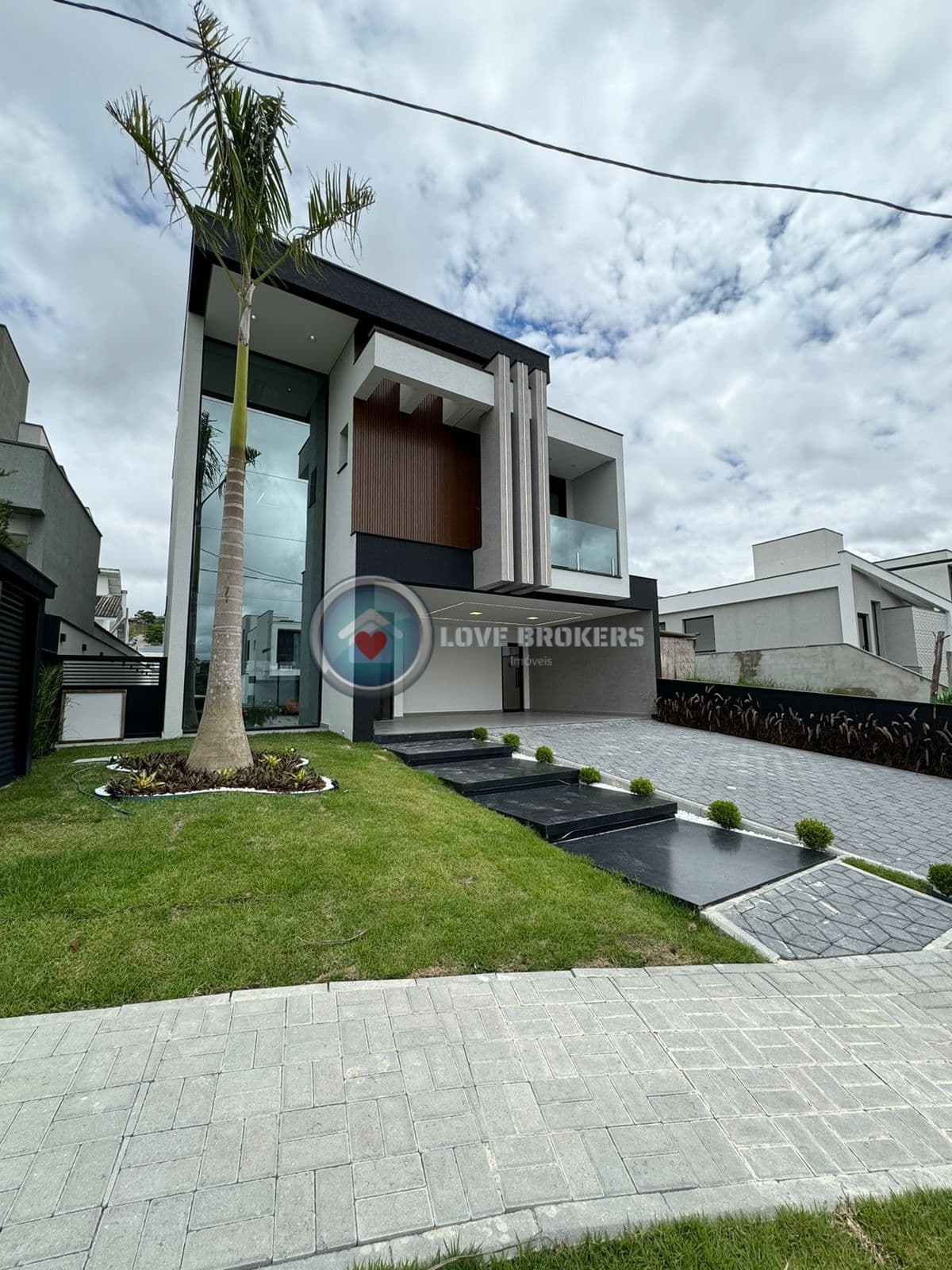 Casa Alto Padrão À Venda No Condomínio Aruã Brisas Em Mogi