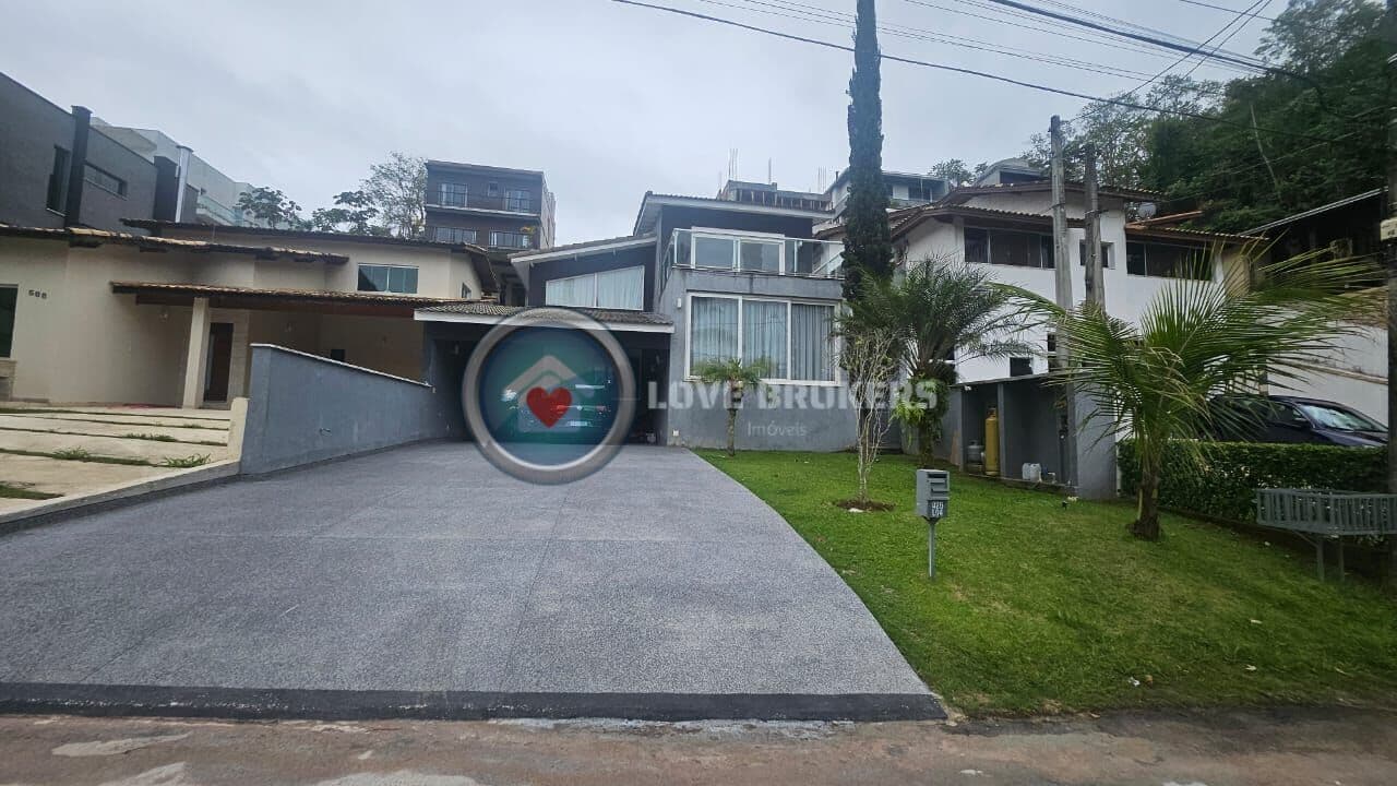 Casa a venda no Condomínio Aruã Ecopark