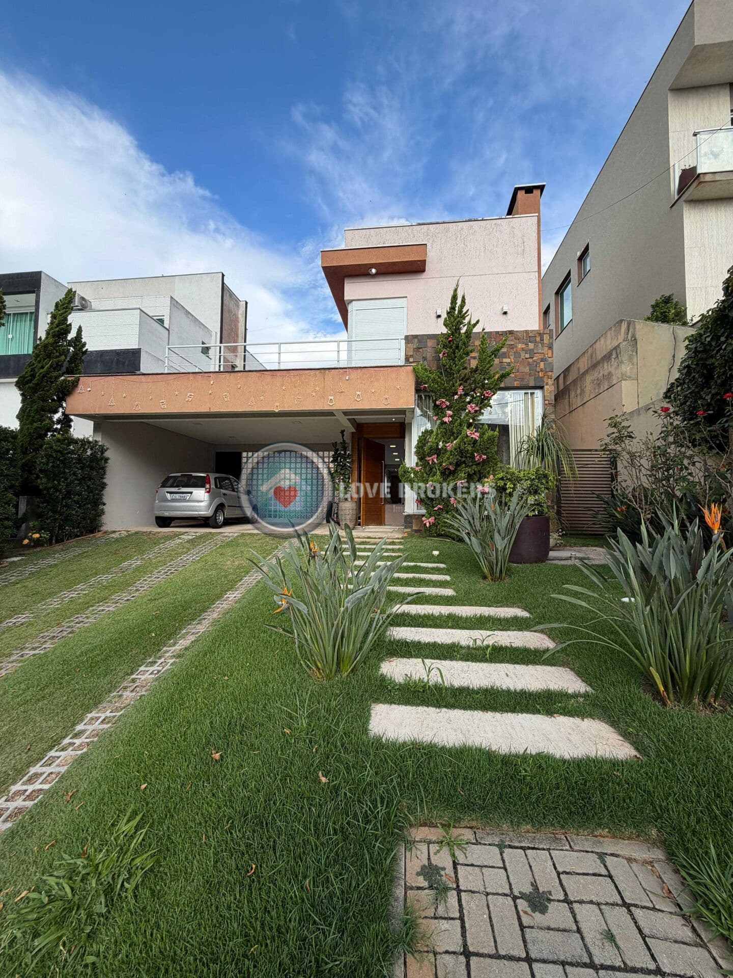 Casa a Venda no Condomínio Aruã Brisas