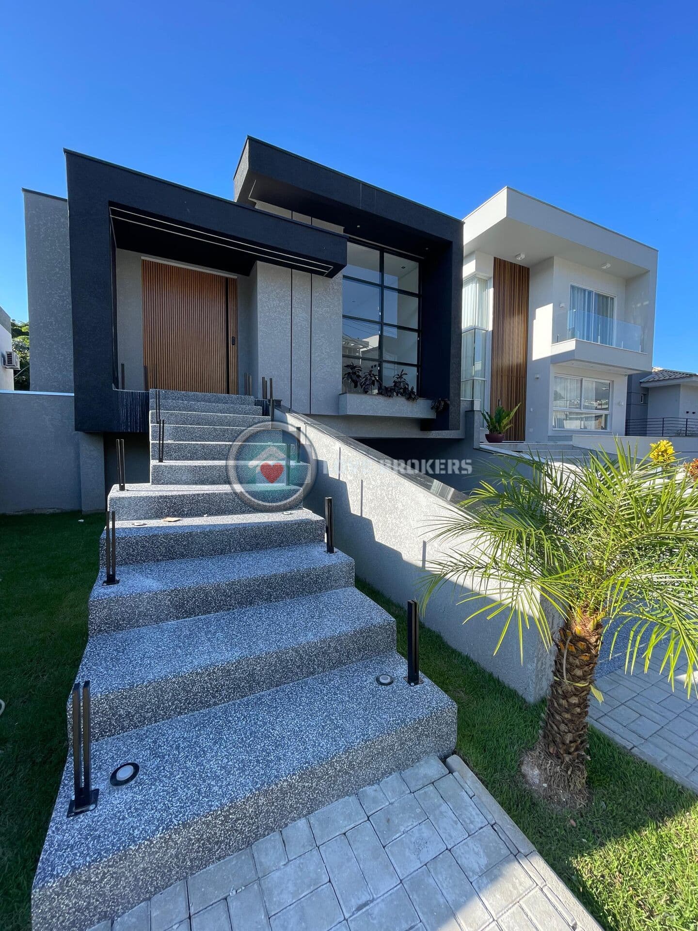 Casa Alto Padrão à Venda no Condomínio Aruã Brisas
