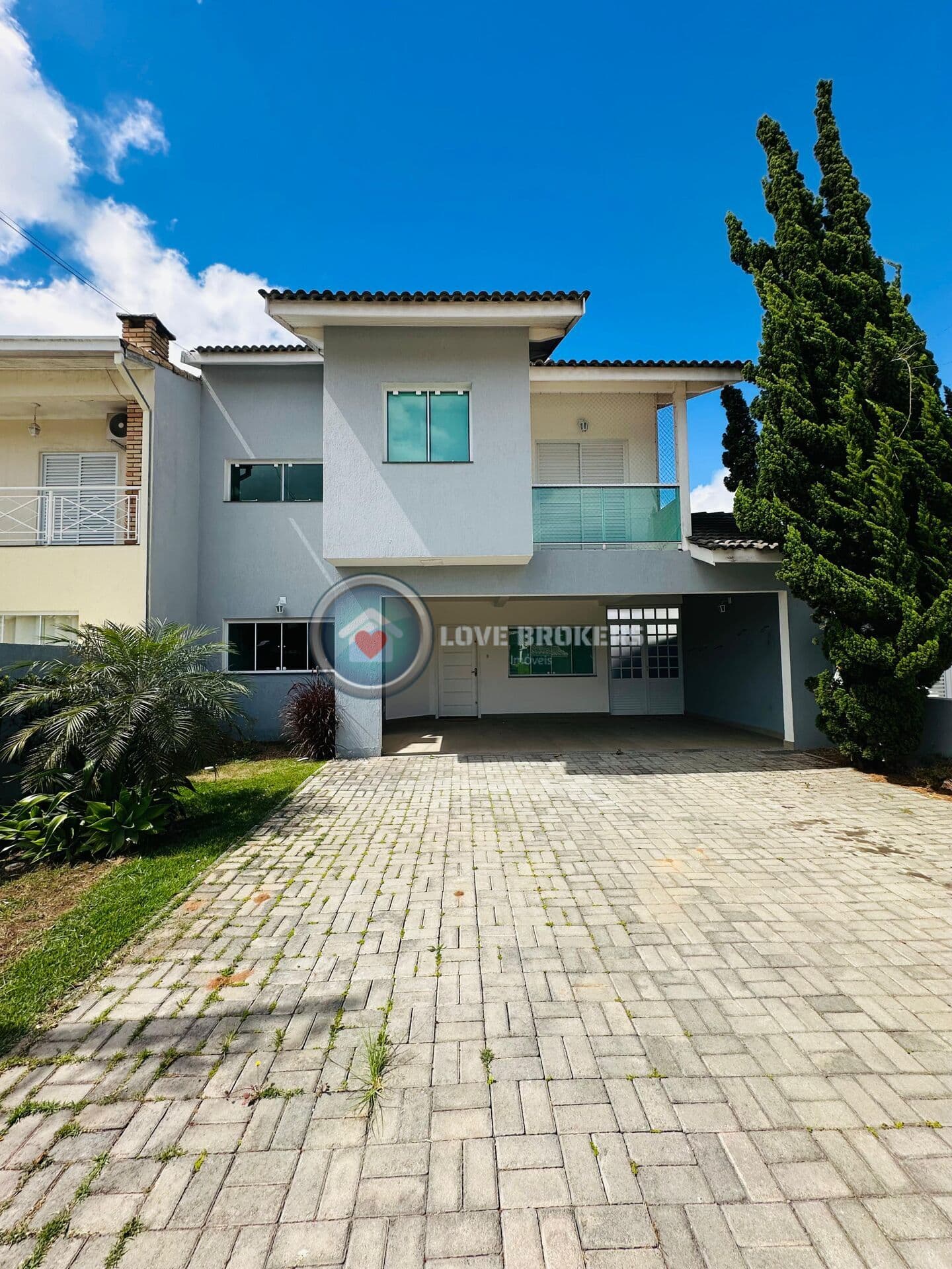 Casa para locação no Codomínio Aruã