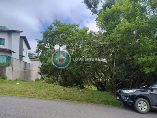 Terreno a venda no Condomínio Aruã