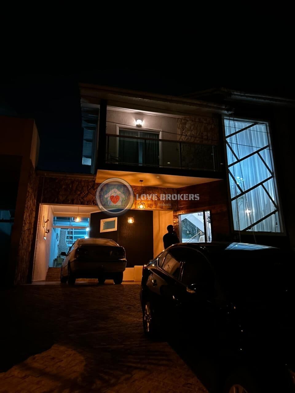 Casa Para Locação no Condomínio Aruã