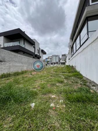 Terreno À Venda No Condomínio Aruã Brisas Em Mogi Das Cruzes