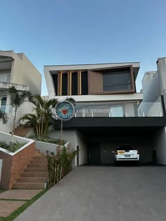 Casa à venda no condomínio Real Park Arujá