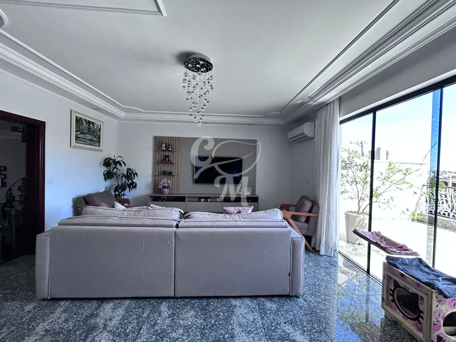 🏡 Sobrado à venda em Jundiaí – casa de esquina com terraço