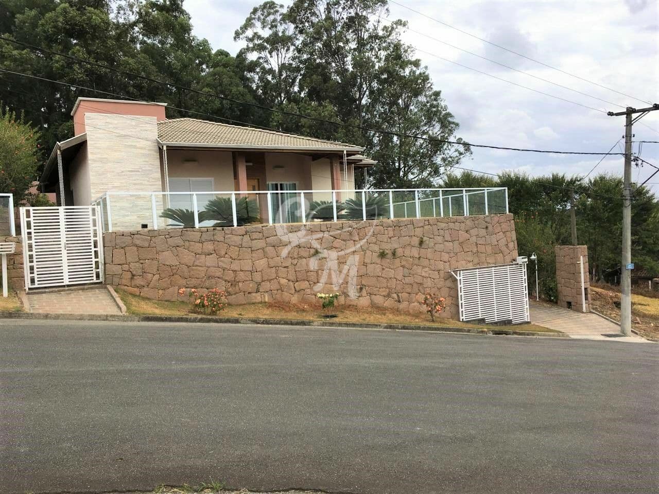 Excelente casa térrea