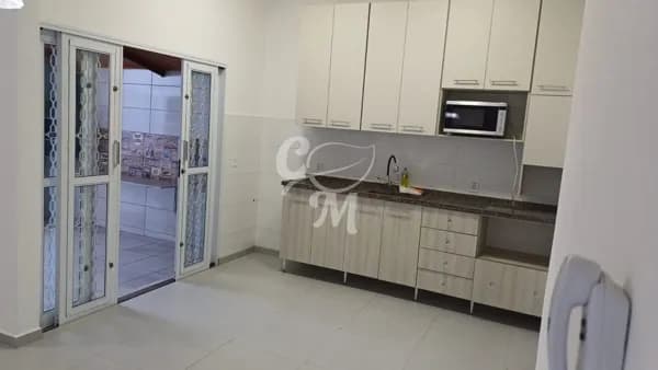 🏡 Casa à venda em Jundiaí, no bairro Vila Arens