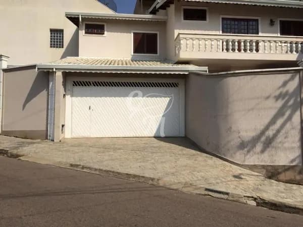 Sobrado 3 Dormitórios na Vila Galvão