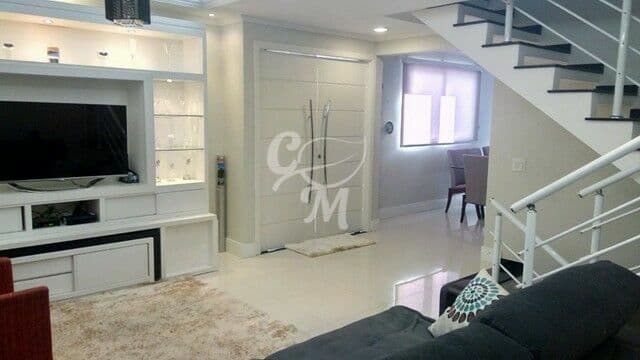 Sobrado sofisticado no Horto Santo Antônio – Jundiaí/SP 🌿🏡