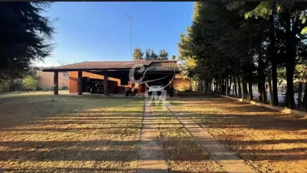 Chácara plana 1.500 m² com asfalto até a porta no Caxambu — Jundiaí 🌿🏡