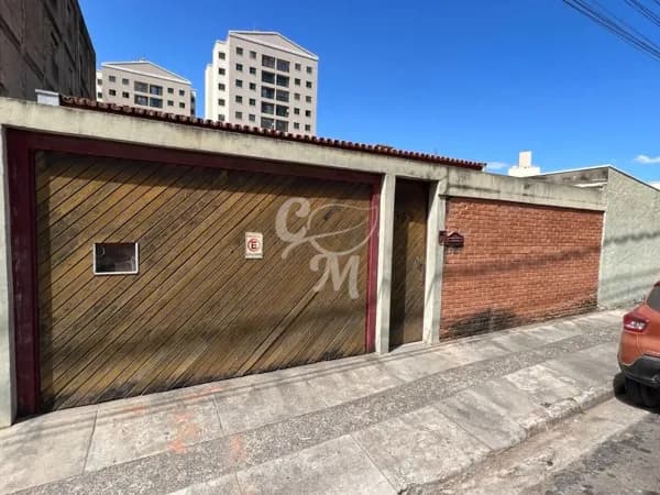 Casa Residencial ou Comercial - Vianelo