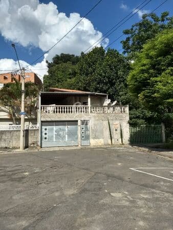 Sobrado Avarandado