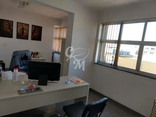 Sala Comercial Dupla no centro de Jundiai