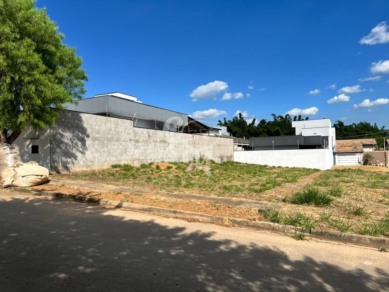 🚀 Terreno 250m² pronto para construir em Medeiros – Jundiaí/SP