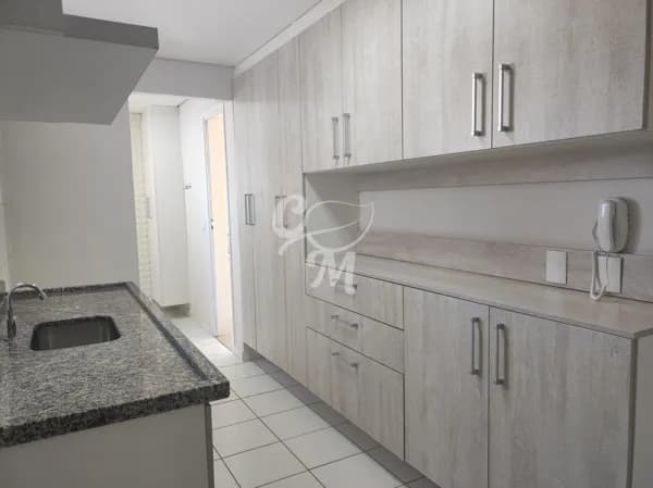 Apartamento Andar Intermediario VENDA/LOCAÇÃO