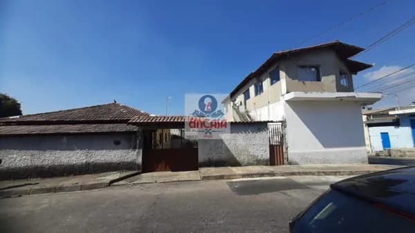Casa Residencial / Comercial