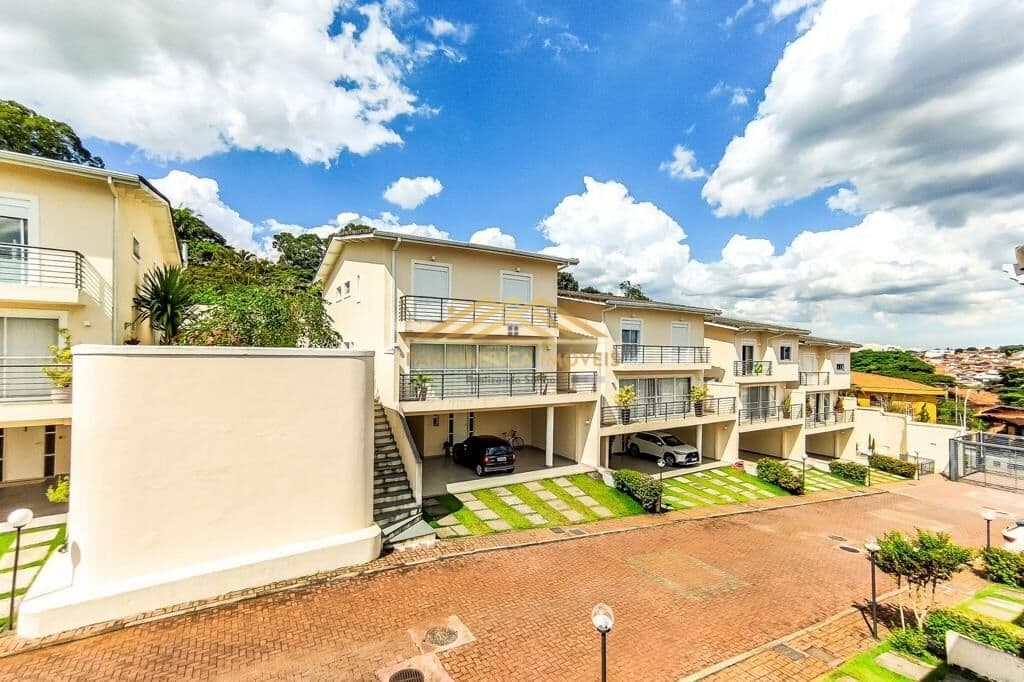 Casa de Condomínio em São Paulo - Jardim São Nicolau