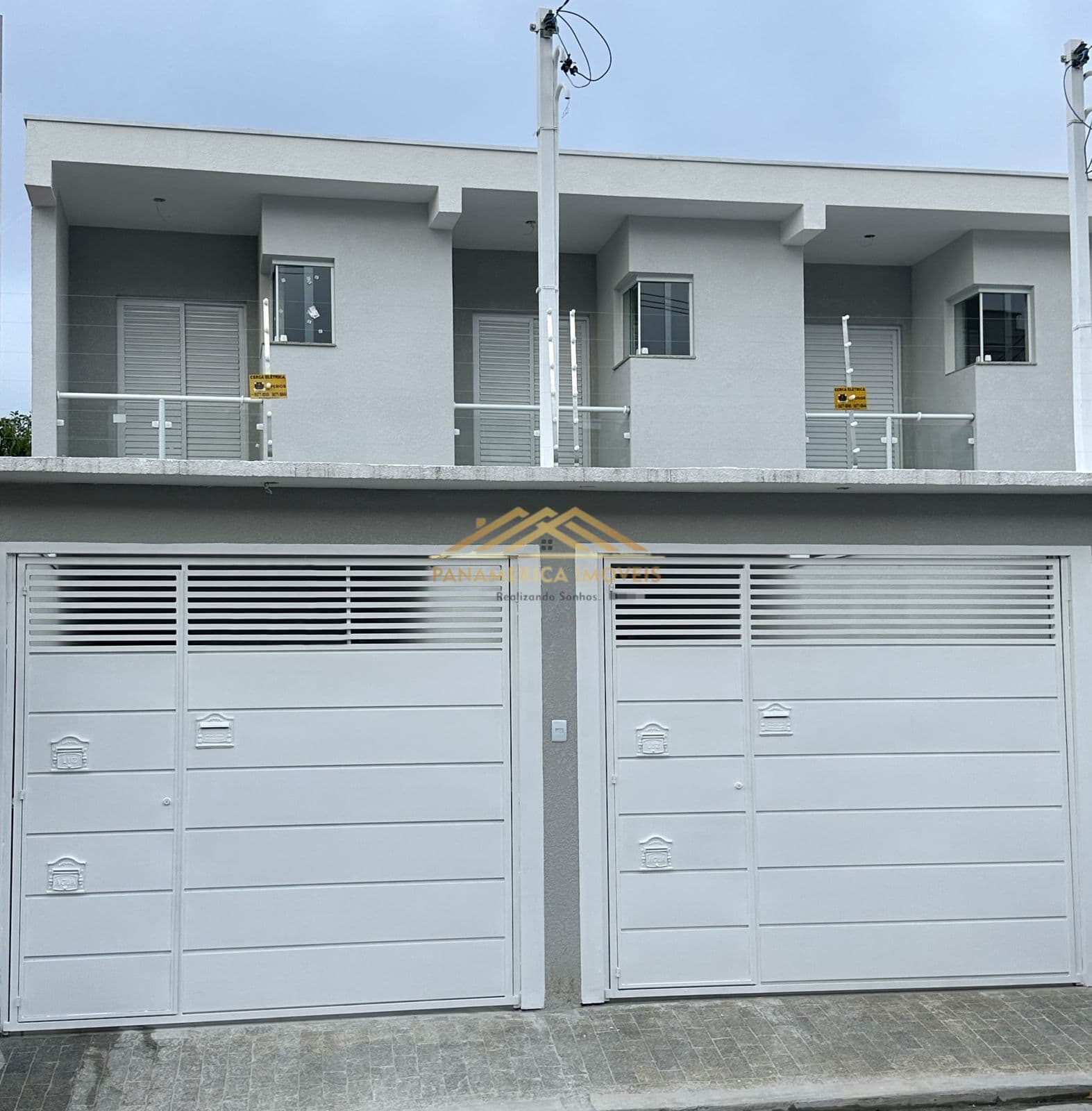 Casa nova, 3 dorms, 1 suíte, 2 vagas, 110m2