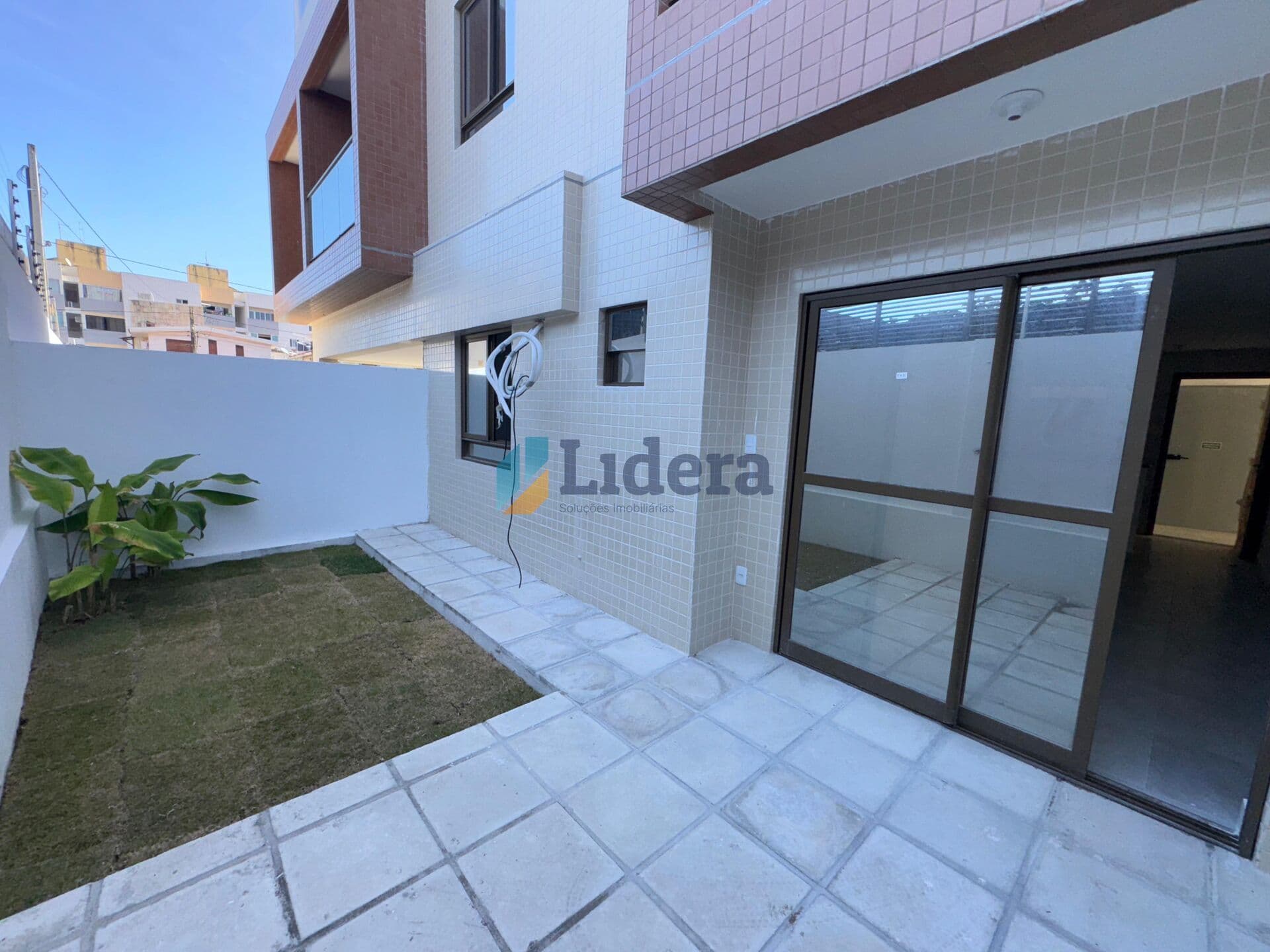 Apartamento á venda com área externa - 50,84m²- 2 quartos - 1 suite - Formosa, Cabedelo - PB