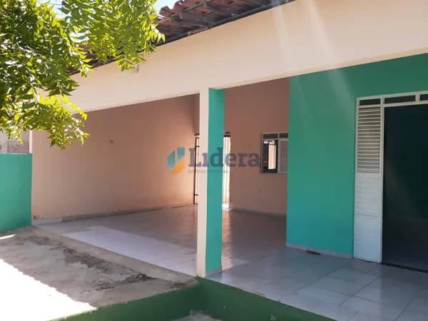Casa com Terreno 10X30 - 3 Quartos - 2 suites - em Camboinha, Cabedelo/PB