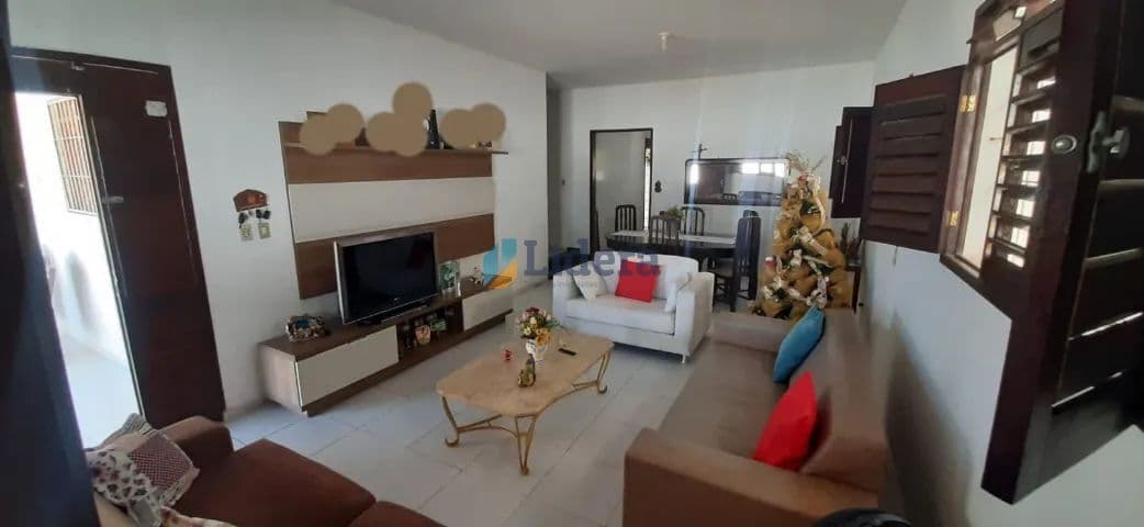 Casa com quintal -3 quartos - 1 suíte - 143m² - Bessa, em João Pessoa-PB