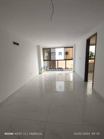 Apto - 3 Quartos - 1 Suíte - 190m² - Ponta de Campina, Cabedelo/PB