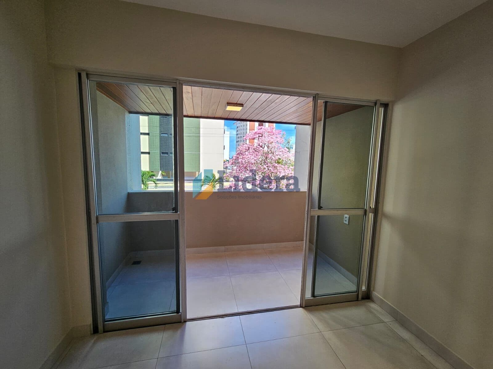 Apto - 125m²- 3 quartos - 3 banheiros - Tambaú, João Pessoa/PB