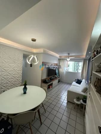 Apto espaçoso - 75m² - 3 quartos - 1 suite - em Miramar, João Pessoa/PB