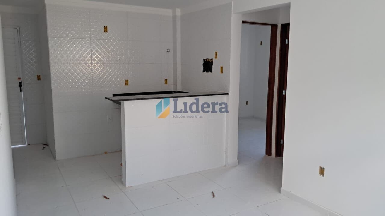 Apto à venda - 2 quartos - 1 Suíte- 75m² com área privativa - Castelo Branco, em João Pessoa-PB.