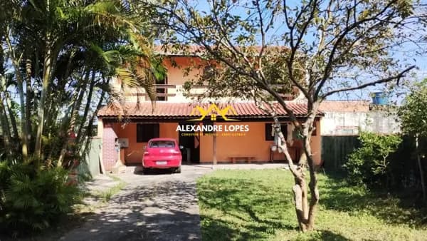 Sobrado em Ilha Comprida - Balneário Icaraí