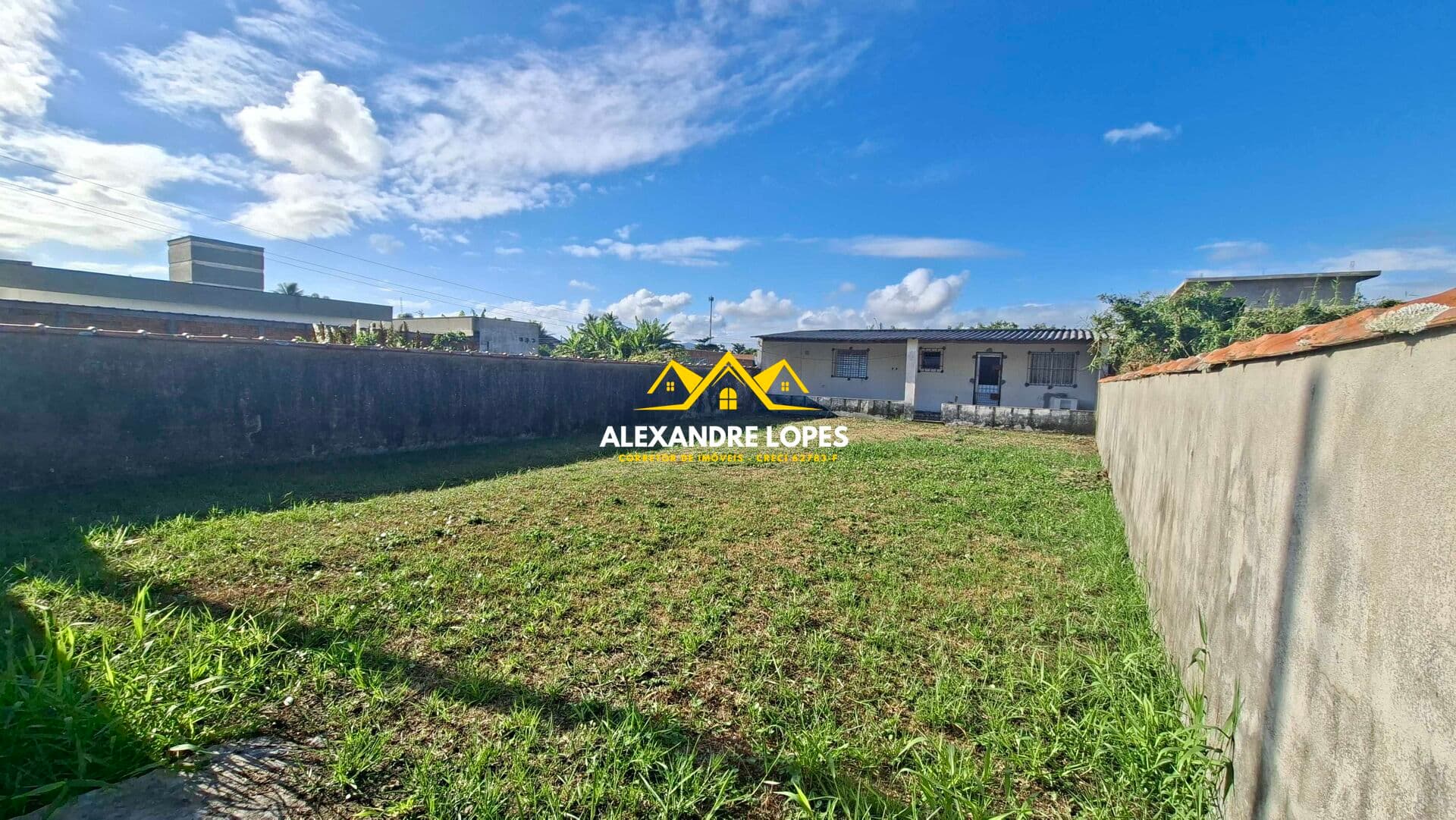 Casa em Balneário Yemar, Ilha Comprida/SP