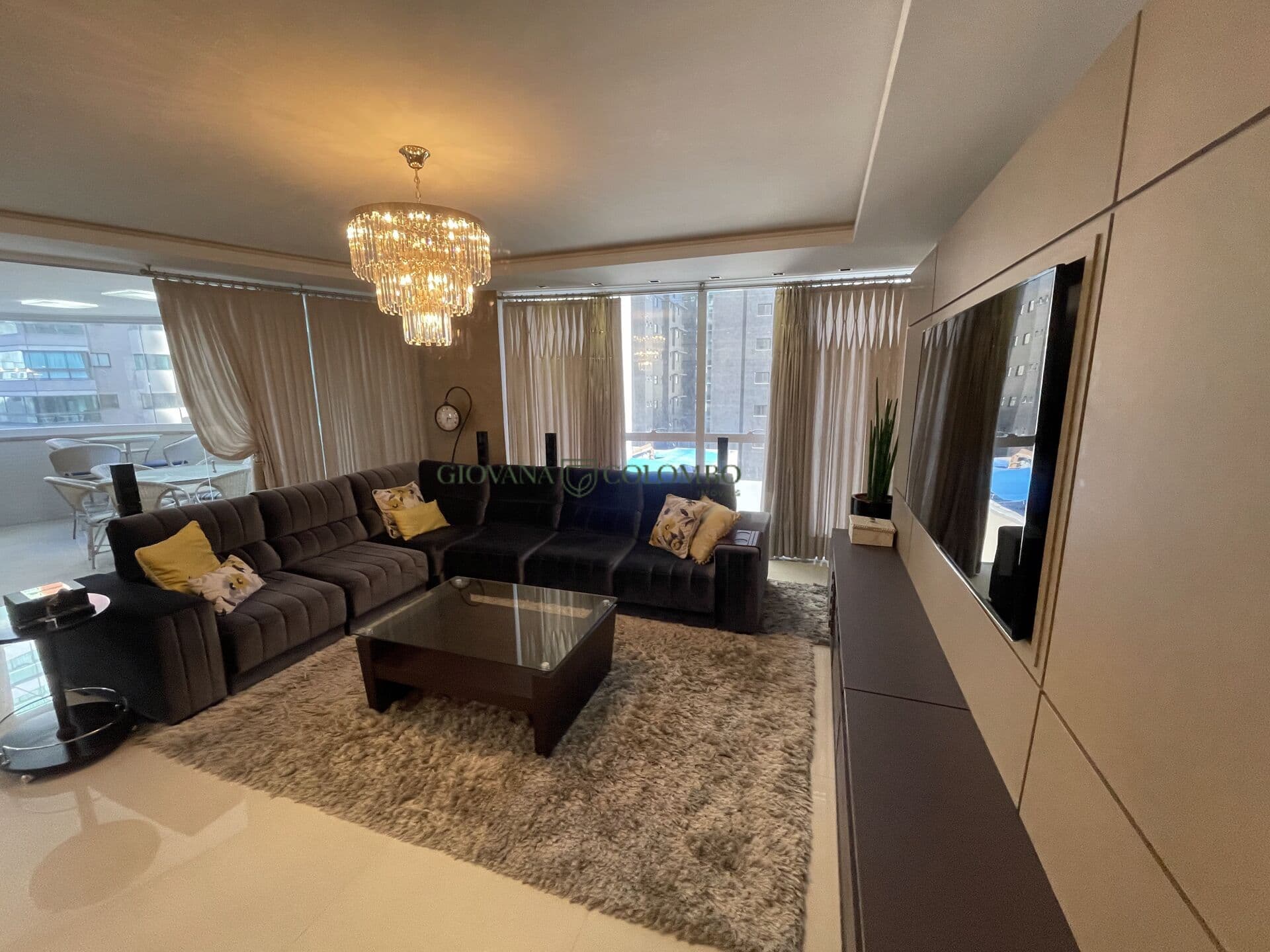 APARTAMENTO MOBILIADO